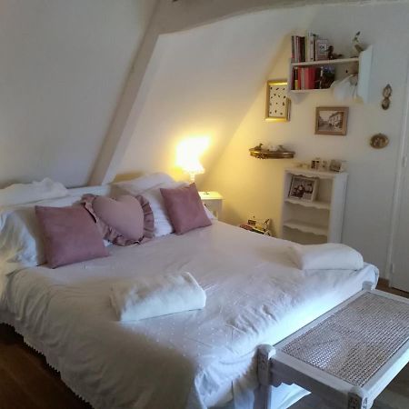 Lamaison Du Phare Honfleur Chambres D'Hotes Et Jacuzzi Prive Exterior foto