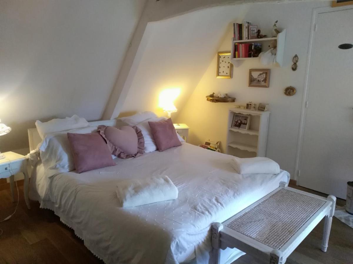 Lamaison Du Phare Honfleur Chambres D'Hotes Et Jacuzzi Prive Exterior foto
