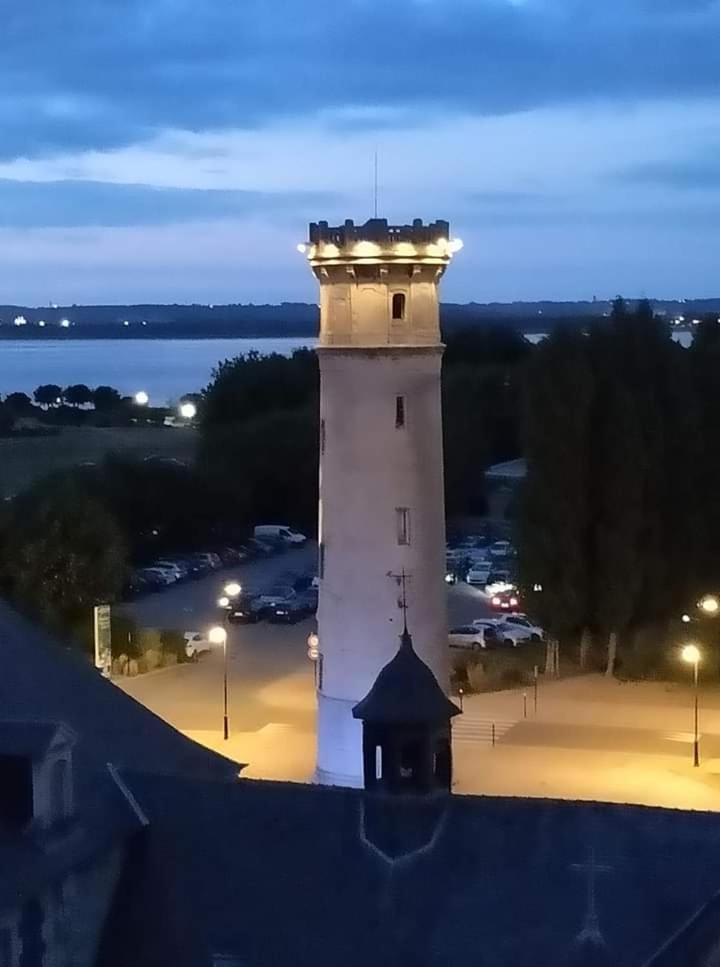 Lamaison Du Phare Honfleur Chambres D'Hotes Et Jacuzzi Prive Exterior foto